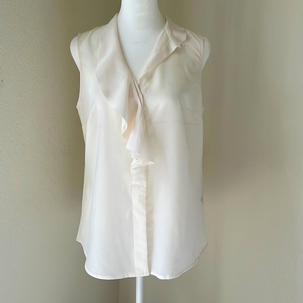 Banana Republic sleeveless top